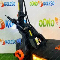 Электросамокат-Kugoo-Kirin-G4-Pro-складной-механизм